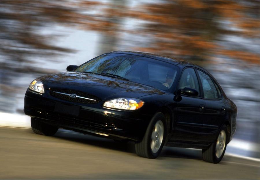  Ford Taurus 2000 года  (фото 22 из 92)